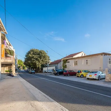 Appartement Sunny Seaside Jesenice (Split-Dalmatia)
